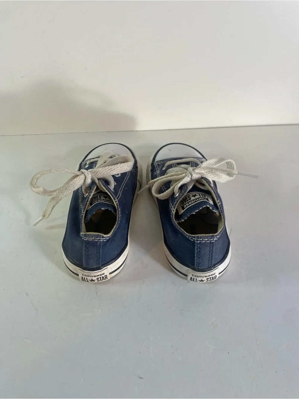 Converse Infant/Toddler Chuck Taylor All Star Low Top Size 8
